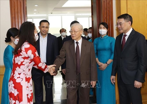Tổng Bí thư Nguyễn Phú Trọng gặp mặt, chúc Tết Văn phòng Trung ương Đảng